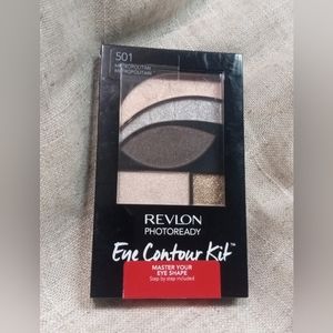 Revlon Photoready Eyeshadow Palette-Metropolitan